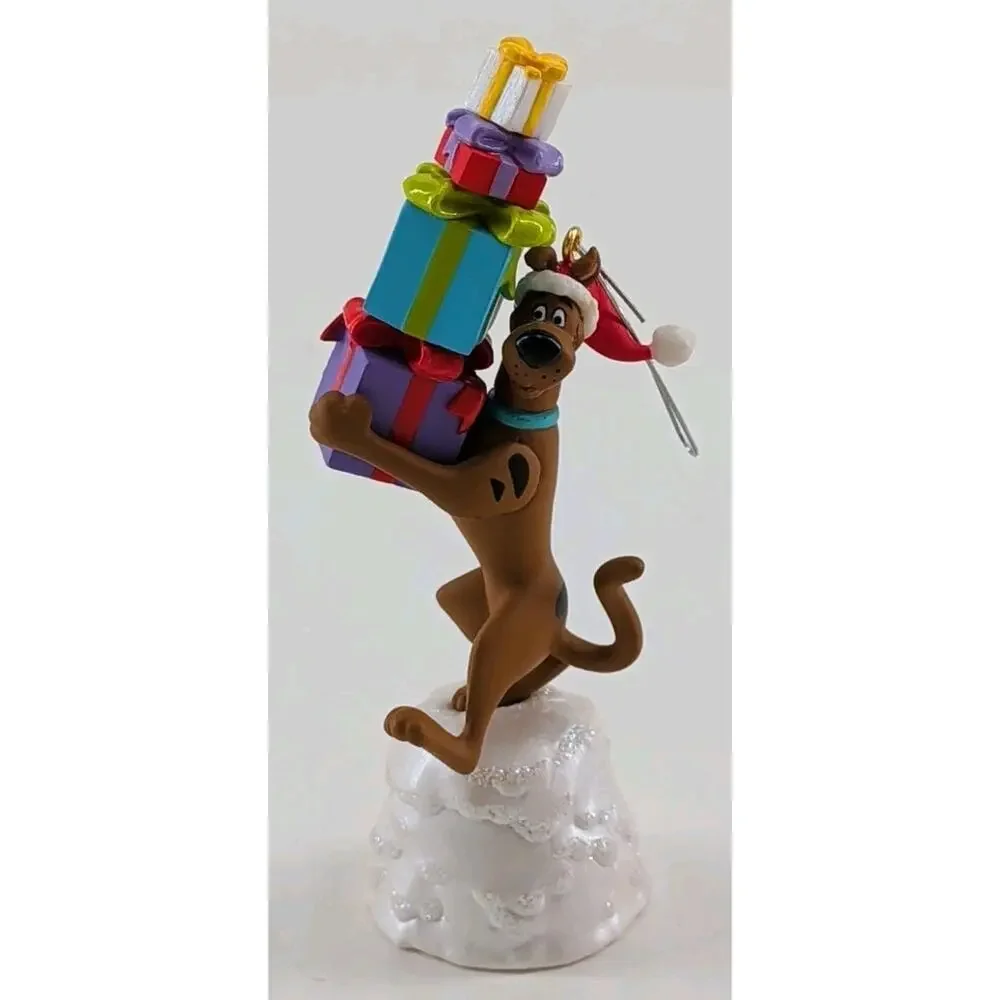 2004 Hallmark Keepsake Scooby Doo Santa Paws Ornament